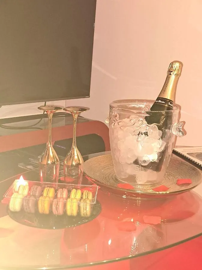 L'Aurore Suite De Charme, Clim Jacuzzi, Sauna, Piscine Chauffee Cuisine... Carpentras Prázdninový dům