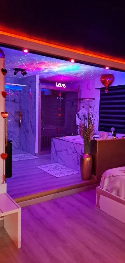 Prázdninový dům L'Aurore Suite De Charme, Clim Jacuzzi, Sauna, Piscine Chauffee Cuisine... Carpentras Francie